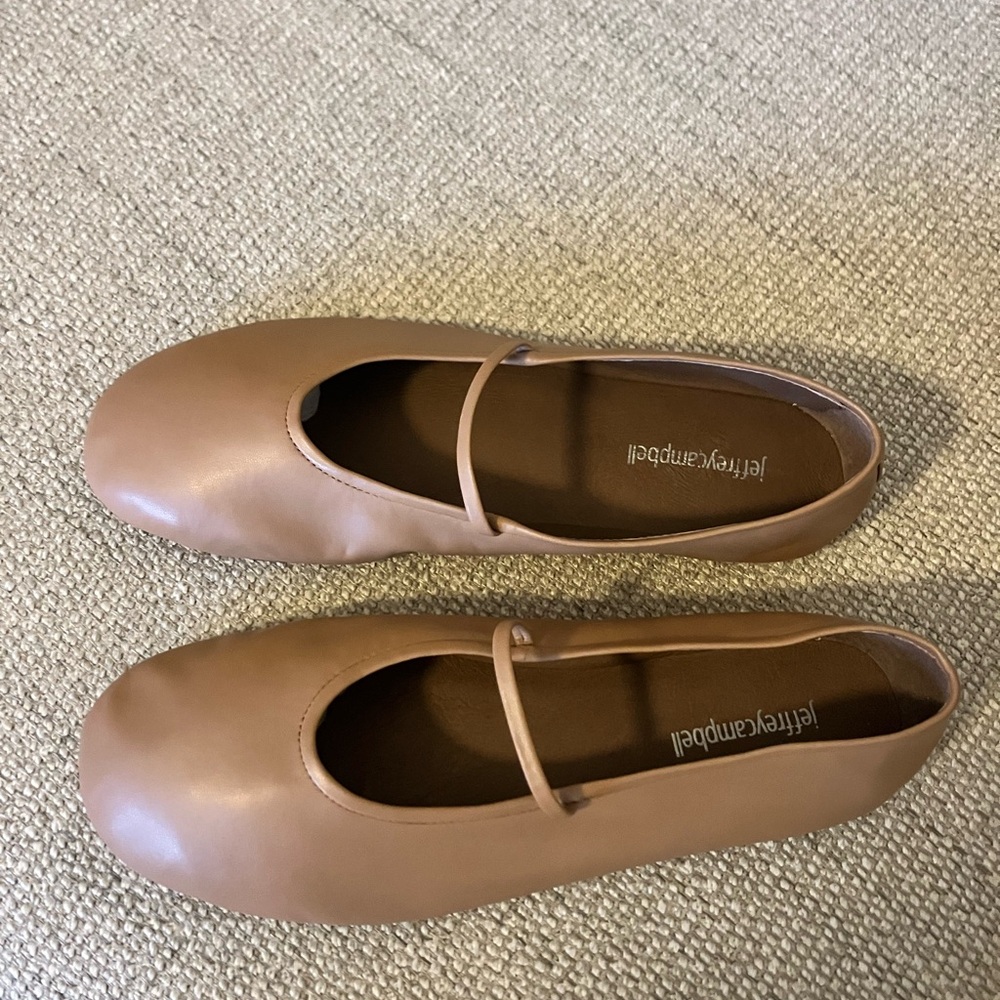 Jeffrey Campbell Dancerina 
Tan ballet Flats NEW